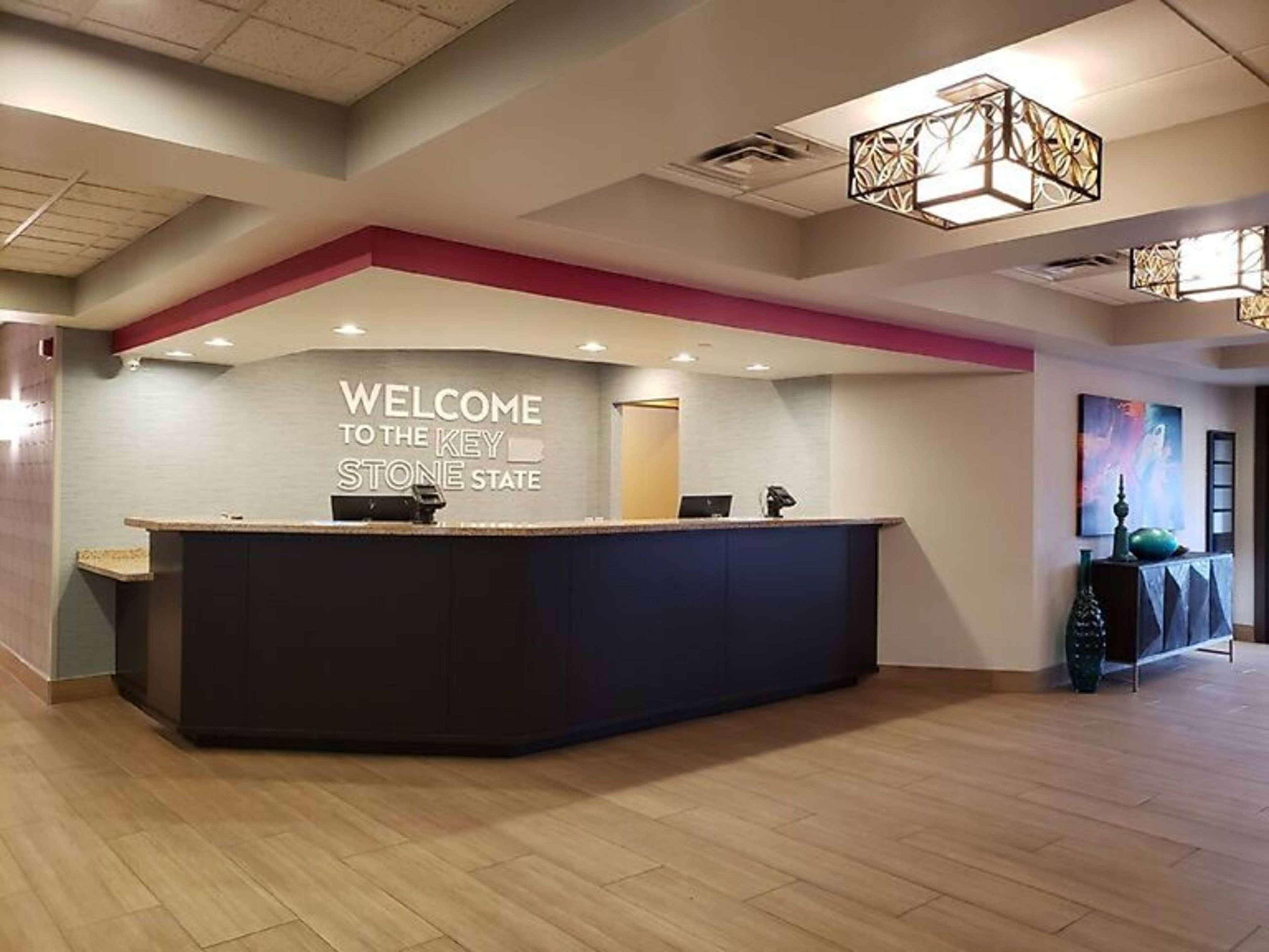 Hampton Inn Greensburg Esterno foto