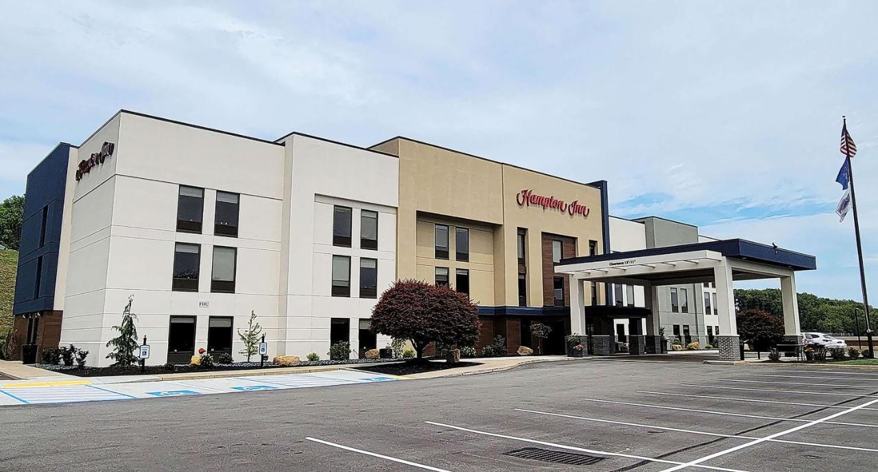 Hampton Inn Greensburg Esterno foto