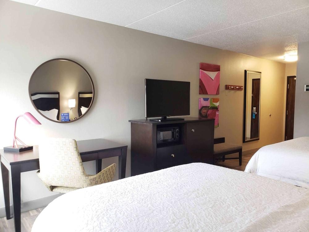 Hampton Inn Greensburg Esterno foto