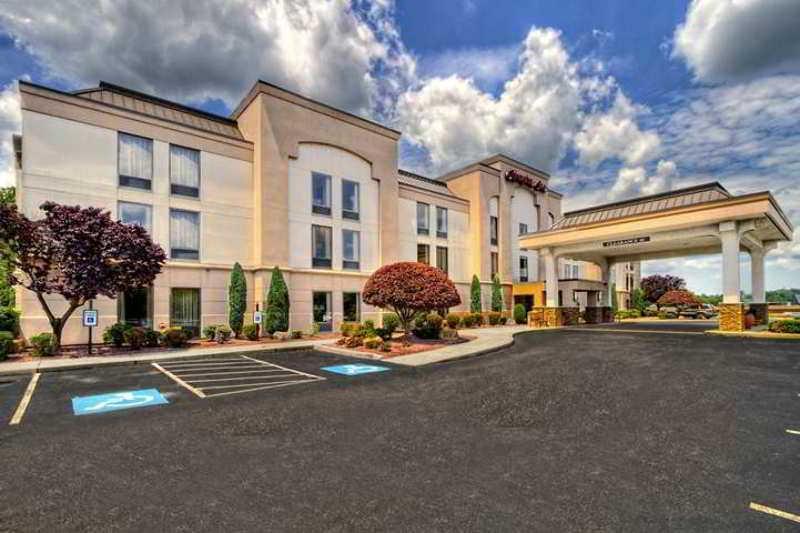 Hampton Inn Greensburg Esterno foto